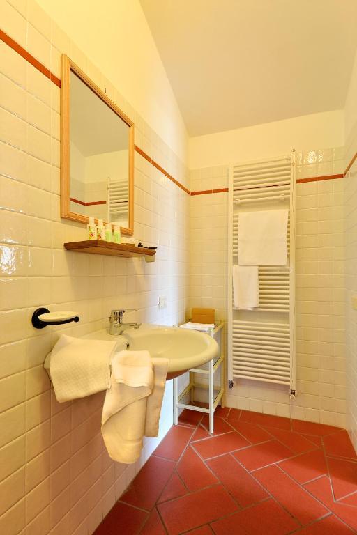 Agriturismo Podere San Michele San Vincenzo Ngoại thất bức ảnh